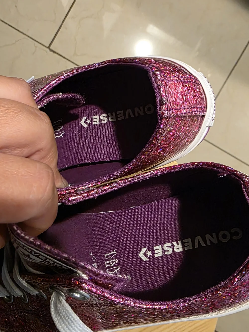Converse Kids Junior Size 5 All Star Low Sneakers Pink Glitter